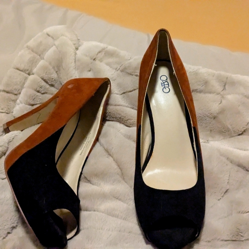 Brown and black cato shoes